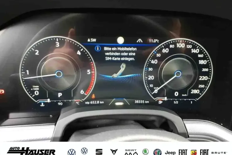 Volkswagen Touareg din 2022 cu 38.335 km - oferta VOL154719 - foto 6