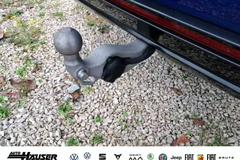 Volkswagen Touareg din 2022 cu 38.335 km - oferta VOL154719 - foto 9