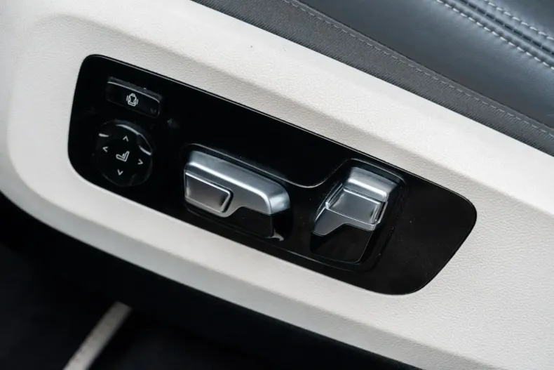 BMW X7 M60 din 2023 cu 49.100 km - oferta BMW154721 - foto 18