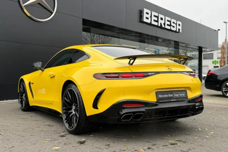 Mercedes-Benz AMG GT din 2024 cu 4.999 km - oferta MER154727 - foto 4