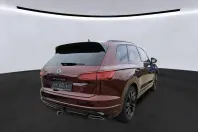 Volkswagen Touareg din 2022 cu 61.936 km - oferta VOL154738 - foto 3