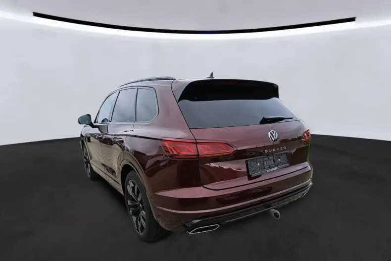 Volkswagen Touareg din 2022 cu 61.936 km - oferta VOL154738 - foto 4