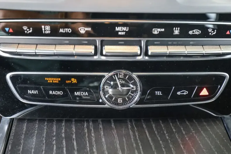 Mercedes-Benz G 500 din 2023 cu 9.987 km - oferta MER154740 - foto 17