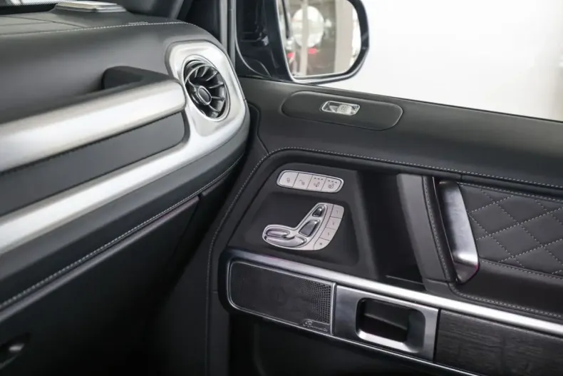 Mercedes-Benz G 500 din 2023 cu 9.987 km - oferta MER154740 - foto 20