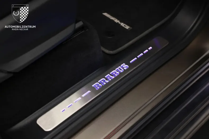 Mercedes-Benz G 63 AMG din 2022 cu 9.951 km - oferta MER154742 - foto 44