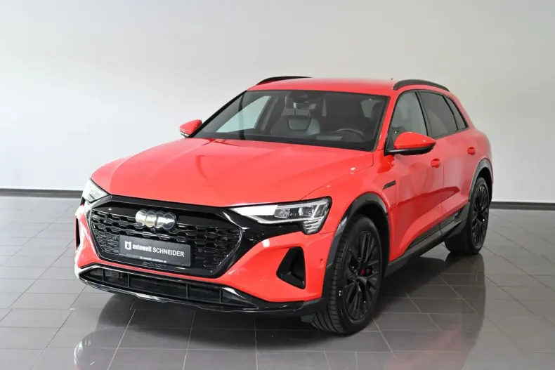 Audi Q8 e-tron din 2023 cu 76.656 km - oferta AUD154743 - foto 1