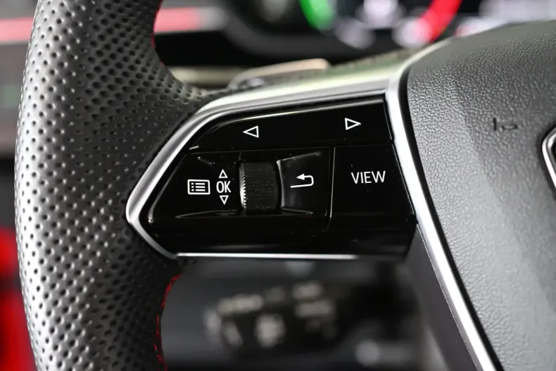 Audi Q8 e-tron din 2023 cu 76.656 km - oferta AUD154743 - foto 15