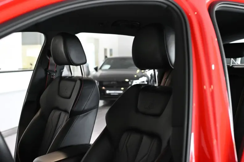 Audi Q8 e-tron din 2023 cu 76.656 km - oferta AUD154743 - foto 18