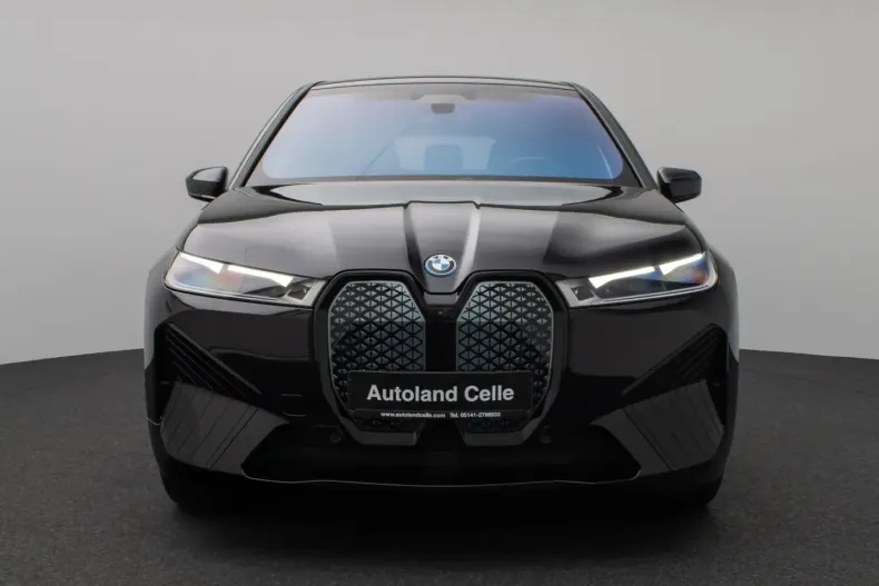 BMW iX din 2022 cu 47.292 km - oferta BMW154745 - foto 2