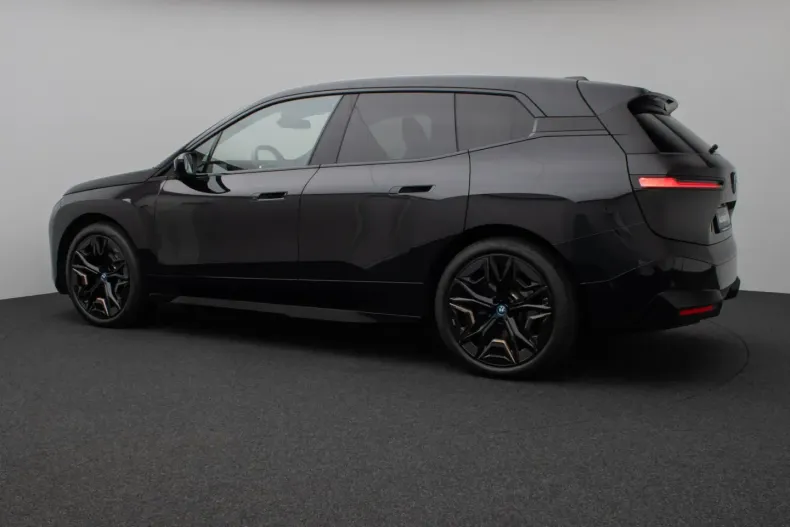 BMW iX din 2022 cu 47.292 km - oferta BMW154745 - foto 10