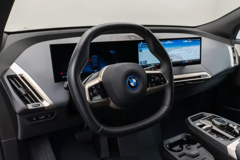 BMW iX din 2022 cu 47.292 km - oferta BMW154745 - foto 19