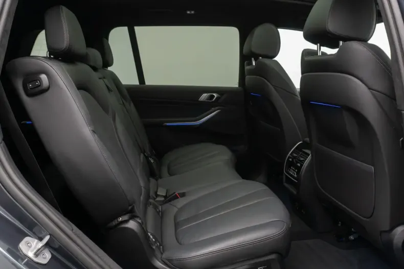 BMW X7 din 2022 cu 71.876 km - oferta BMW154747 - foto 39