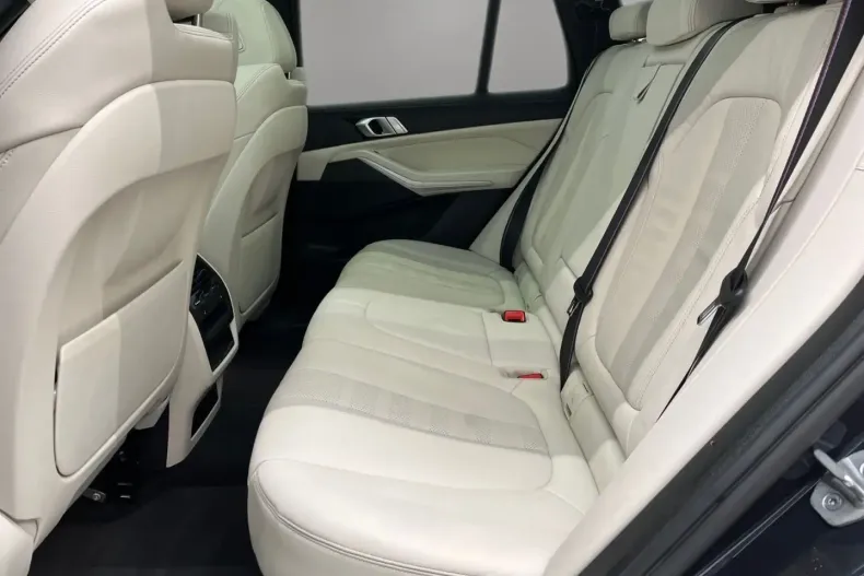 BMW X5 din 2022 cu 51.277 km - oferta BMW154748 - foto 11