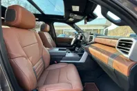 Toyota Sequoia din 2025 cu 100 km - oferta TOY154750 - foto 4