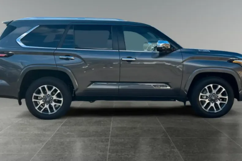 Toyota Sequoia din 2025 cu 100 km - oferta TOY154750 - foto 8