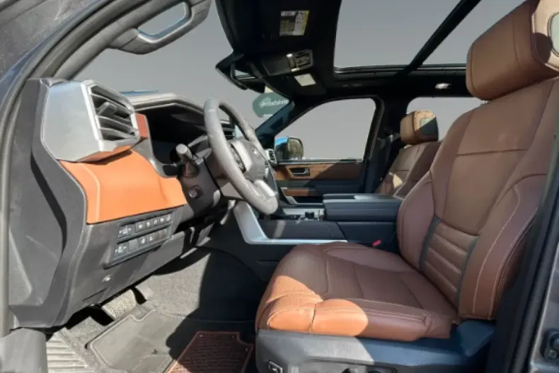 Toyota Sequoia din 2025 cu 100 km - oferta TOY154750 - foto 10