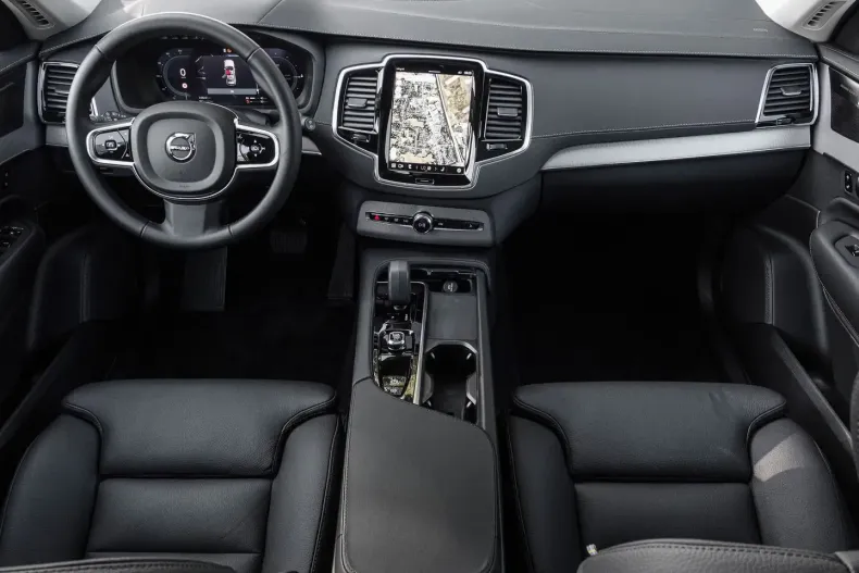 Volvo XC90 din 2024 cu 18.016 km - oferta VOL154766 - foto 11