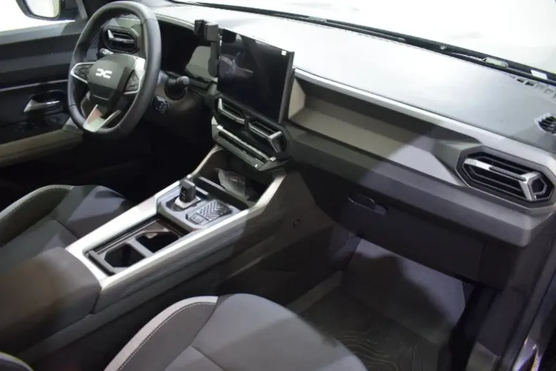 Dacia Bigster din 2025 cu 900 km - oferta DAC154773 - foto 12