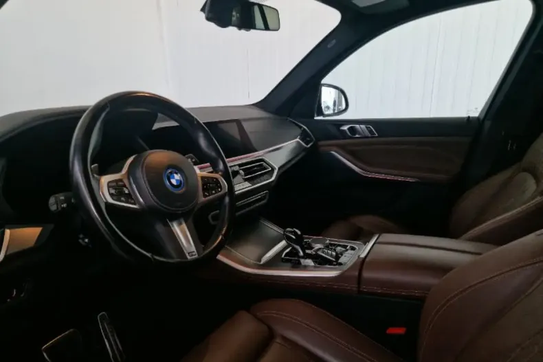 BMW X5 din 2022 cu 68.330 km - oferta BMW154774 - foto 4