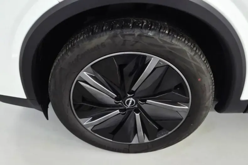 Nissan Qashqai din 2025 cu 999 km - oferta NIS154775 - foto 5