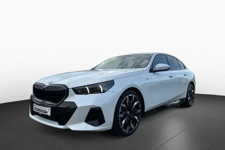 BMW 520 din 2025 cu 22.299 km - oferta BMW154781 - foto 1