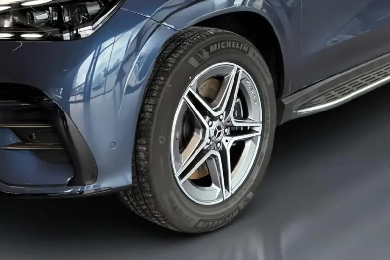 Mercedes-Benz GLE 450 din 2024 cu 10.608 km - oferta MER154783 - foto 3