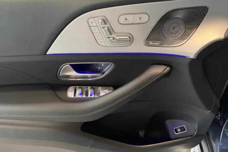 Mercedes-Benz GLE 450 din 2024 cu 10.608 km - oferta MER154783 - foto 4