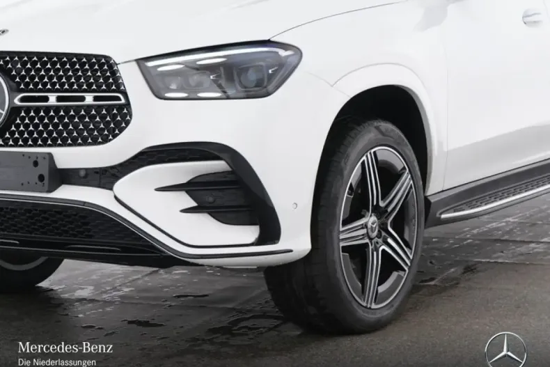 Mercedes-Benz GLE 450 din 2024 cu 13.415 km - oferta MER154784 - foto 3