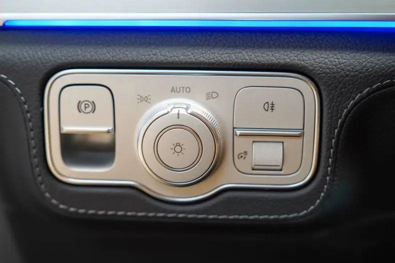 Mercedes-Benz GLE 450 din 2024 cu 24.435 km - oferta MER154785 - foto 19