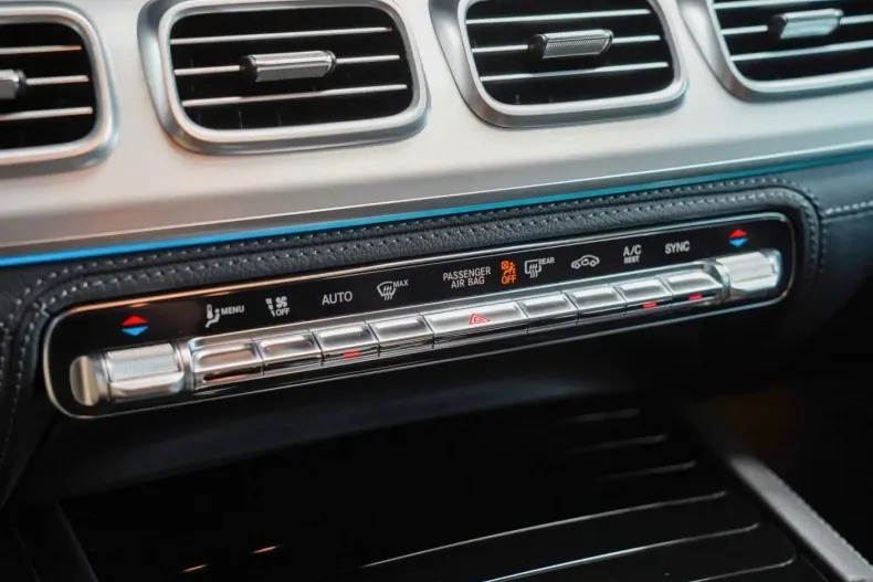 Mercedes-Benz GLE 450 din 2024 cu 24.435 km - oferta MER154785 - foto 25