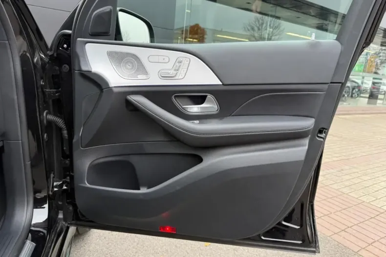 Mercedes-Benz GLE 450 din 2024 cu 27.600 km - oferta MER154791 - foto 14