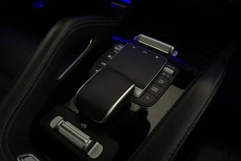 Mercedes-Benz GLE 450 din 2023 cu 80.900 km - oferta MER154792 - foto 25