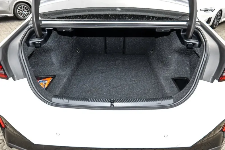 BMW 520 din 2024 cu 26.257 km - oferta BMW154808 - foto 19