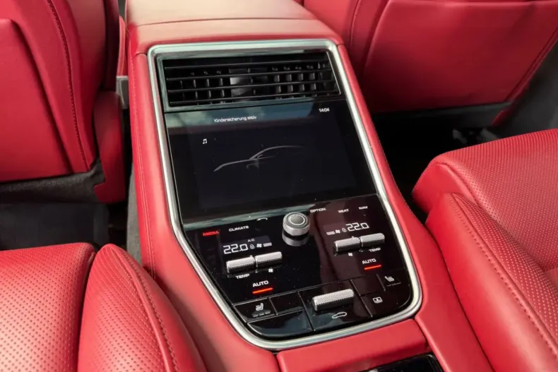 Porsche Panamera din 2021 cu 95.000 km - oferta POR154810 - foto 22