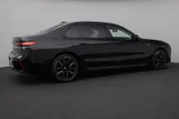 BMW i7 din 2023 cu 23.029 km - oferta BMW154817 - foto 5