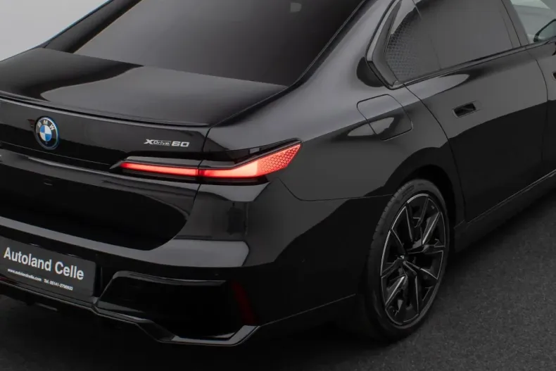 BMW i7 din 2023 cu 23.029 km - oferta BMW154817 - foto 14