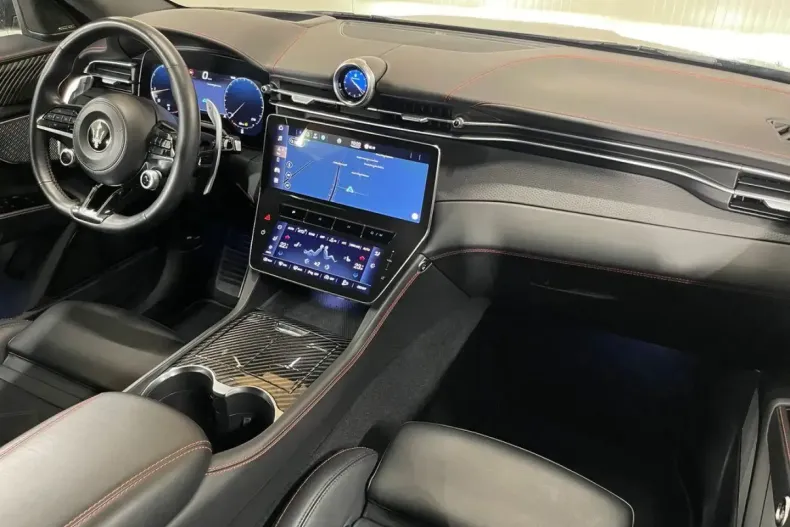 Maserati Grecale din 2023 cu 70.406 km - oferta MAS154821 - foto 8