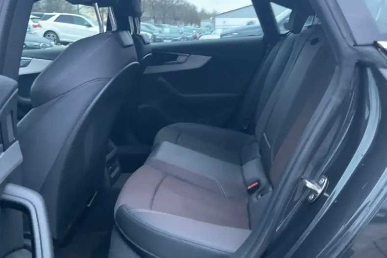 Audi A5 din 2022 cu 45.400 km - oferta AUD154825 - foto 32