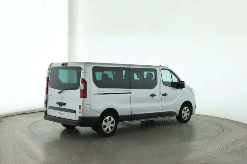 Renault Trafic din 2024 cu 23.700 km - oferta REN154829 - foto 3