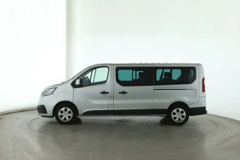 Renault Trafic din 2024 cu 23.700 km - oferta REN154829 - foto 18