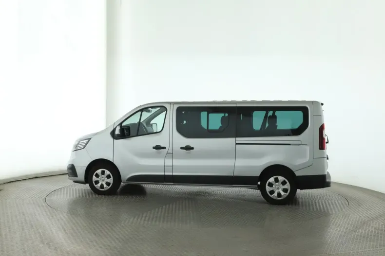 Renault Trafic din 2024 cu 23.700 km - oferta REN154829 - foto 19