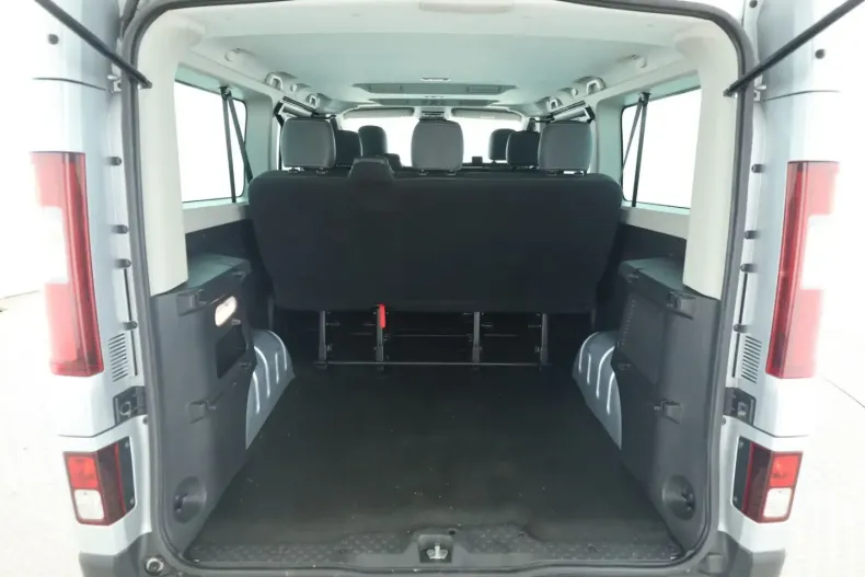 Renault Trafic din 2024 cu 23.700 km - oferta REN154829 - foto 27