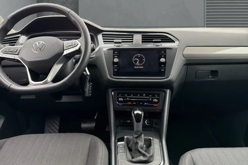 Volkswagen Tiguan Allspace din 2024 cu 25.875 km - oferta VOL154831 - foto 8