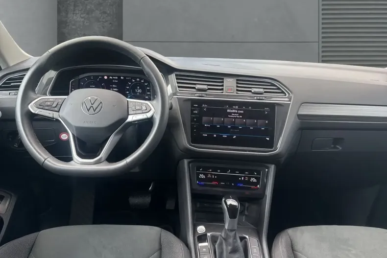 Volkswagen Tiguan Allspace din 2024 cu 18.802 km - oferta VOL154832 - foto 8