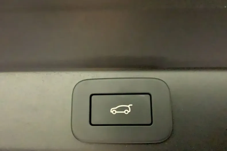 Land Rover Range Rover Sport din 2024 cu 24.213 km - oferta LAN154834 - foto 18