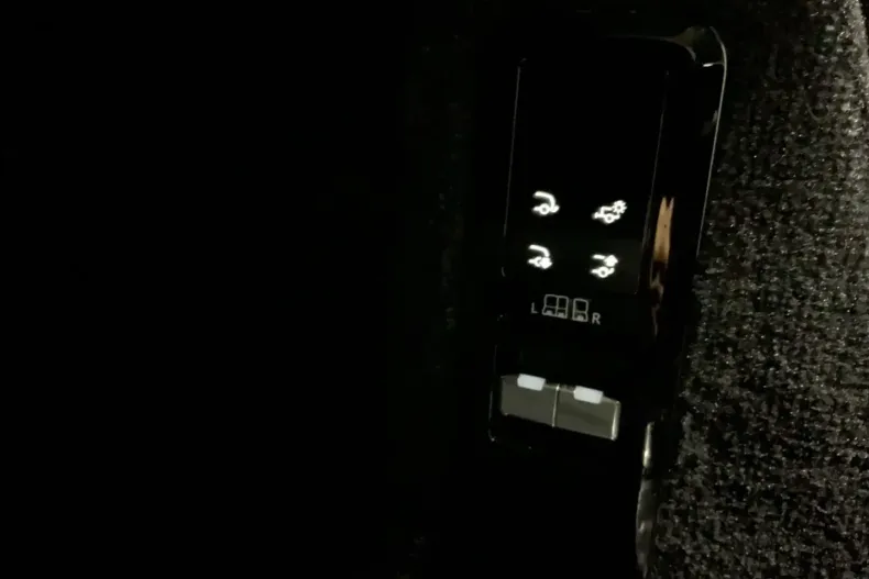 Land Rover Range Rover Sport din 2024 cu 24.213 km - oferta LAN154834 - foto 19