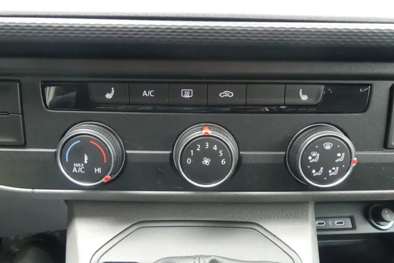 Volkswagen T6 Kombi din 2021 cu 46.772 km - oferta VOL154836 - foto 9