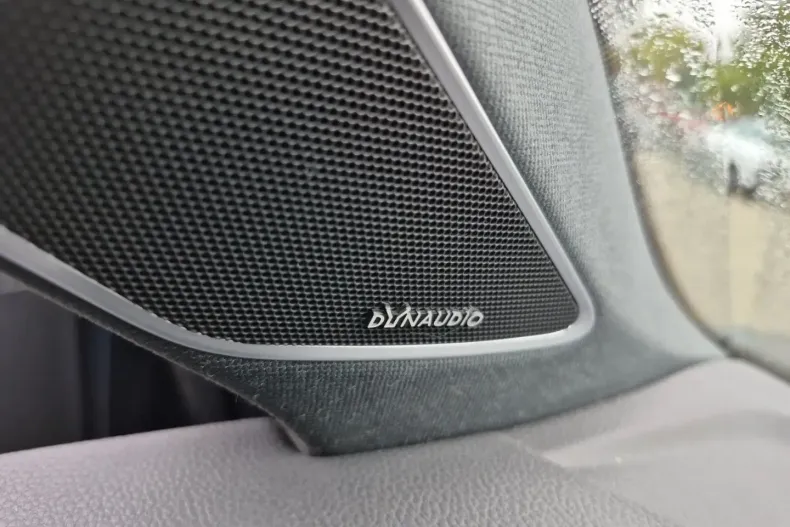 Volkswagen Touareg din 2024 cu 15.900 km - oferta VOL154838 - foto 12