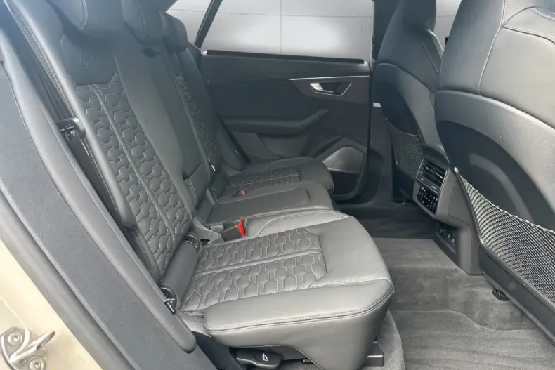 Audi RSQ8 din 2023 cu 17.490 km - oferta AUD154839 - foto 28