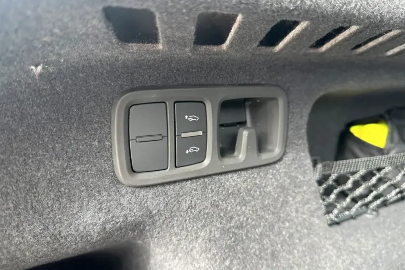 Audi RSQ8 din 2023 cu 17.490 km - oferta AUD154839 - foto 31